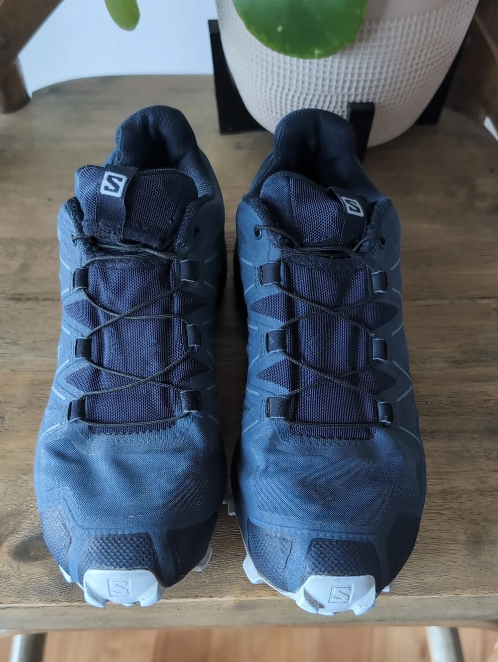 Salomon SpeedCross 5 Trail Running Shoes 8 Navy White Contagrip Energycell